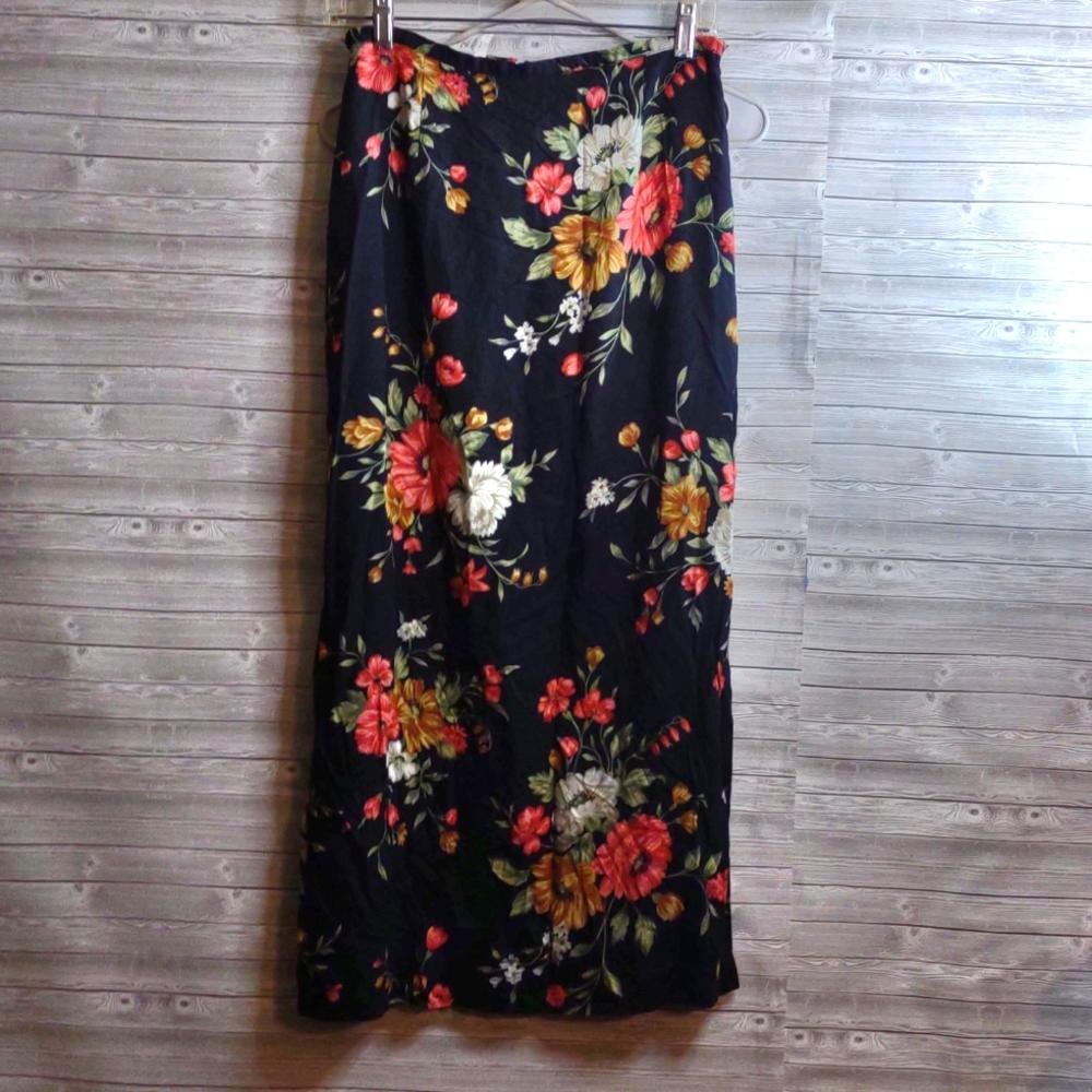 Size 10 Kathie Lee skirt